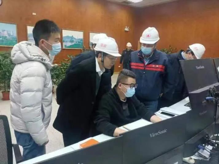 不打招呼、直奔現(xiàn)場，武漢市市生態(tài)環(huán)境局局長張朝輝赴新洲區(qū)開展生態(tài)環(huán)境安全突擊檢查